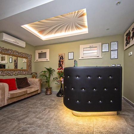 Corso Suite 107 Rooms Wellness & Spa Rome Exterior photo