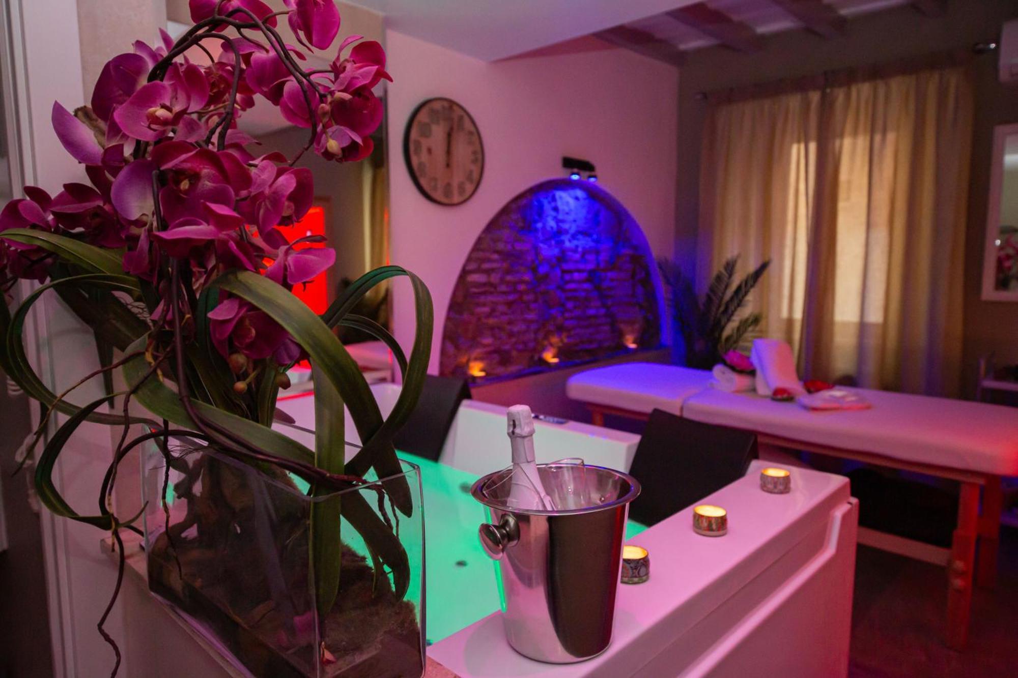 Corso Suite 107 Rooms Wellness & Spa Rome Exterior photo